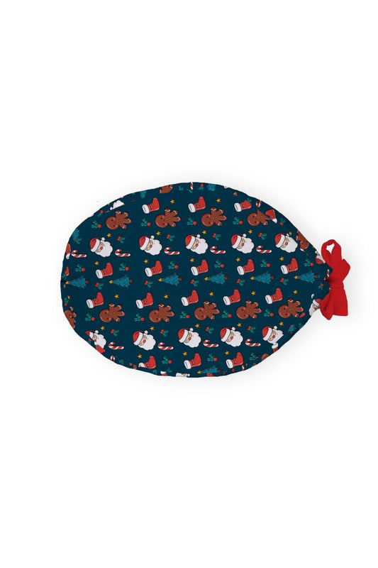 Medizinische Haube – Grün mit festlichem Weihnachtsmotiv bedruckt