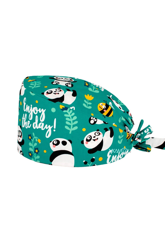 OP-Haube mit Stoffmustern – Grün mit Panda-Motiv