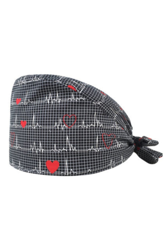 Calot médical gris foncé avec motif rythme cardiaque et cœurs rouges, s’adapte facilement